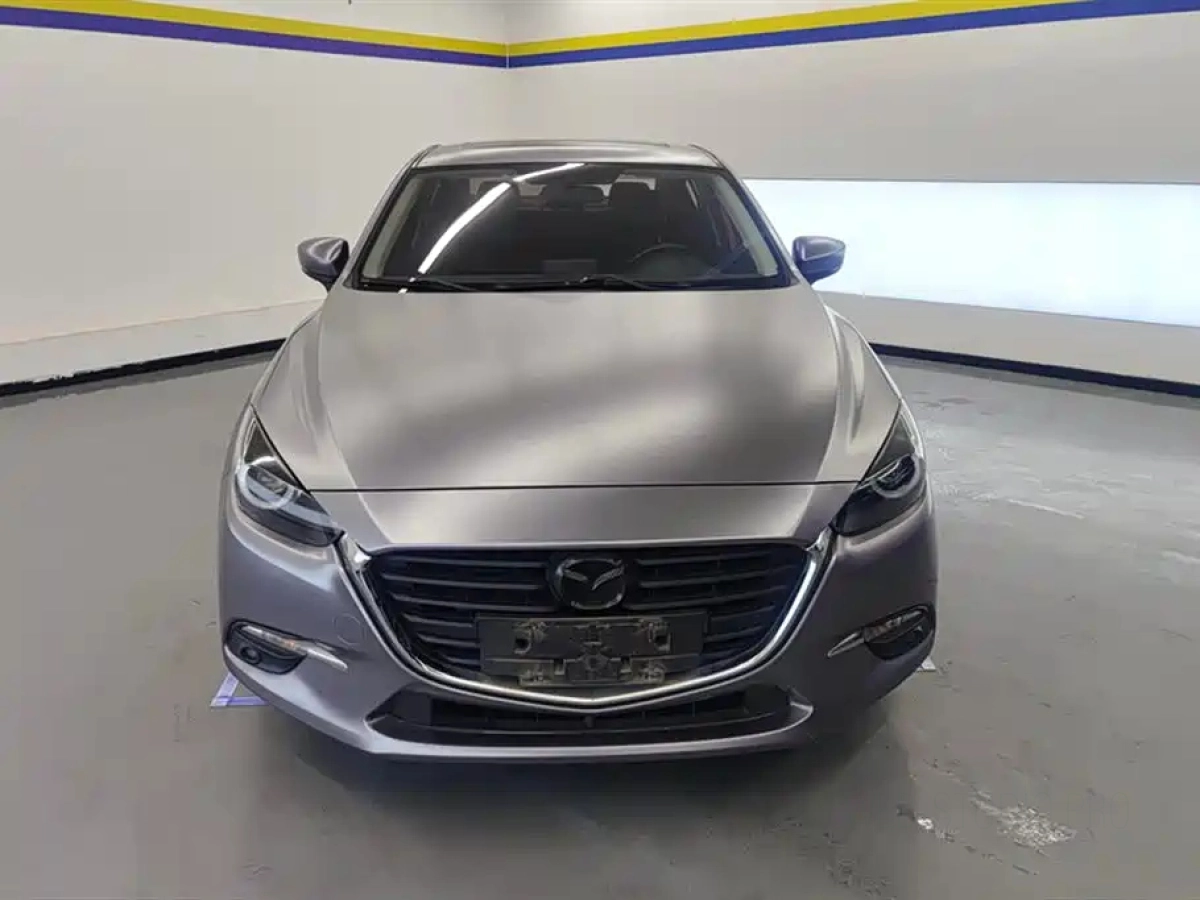 MAZDA 3 AXELA