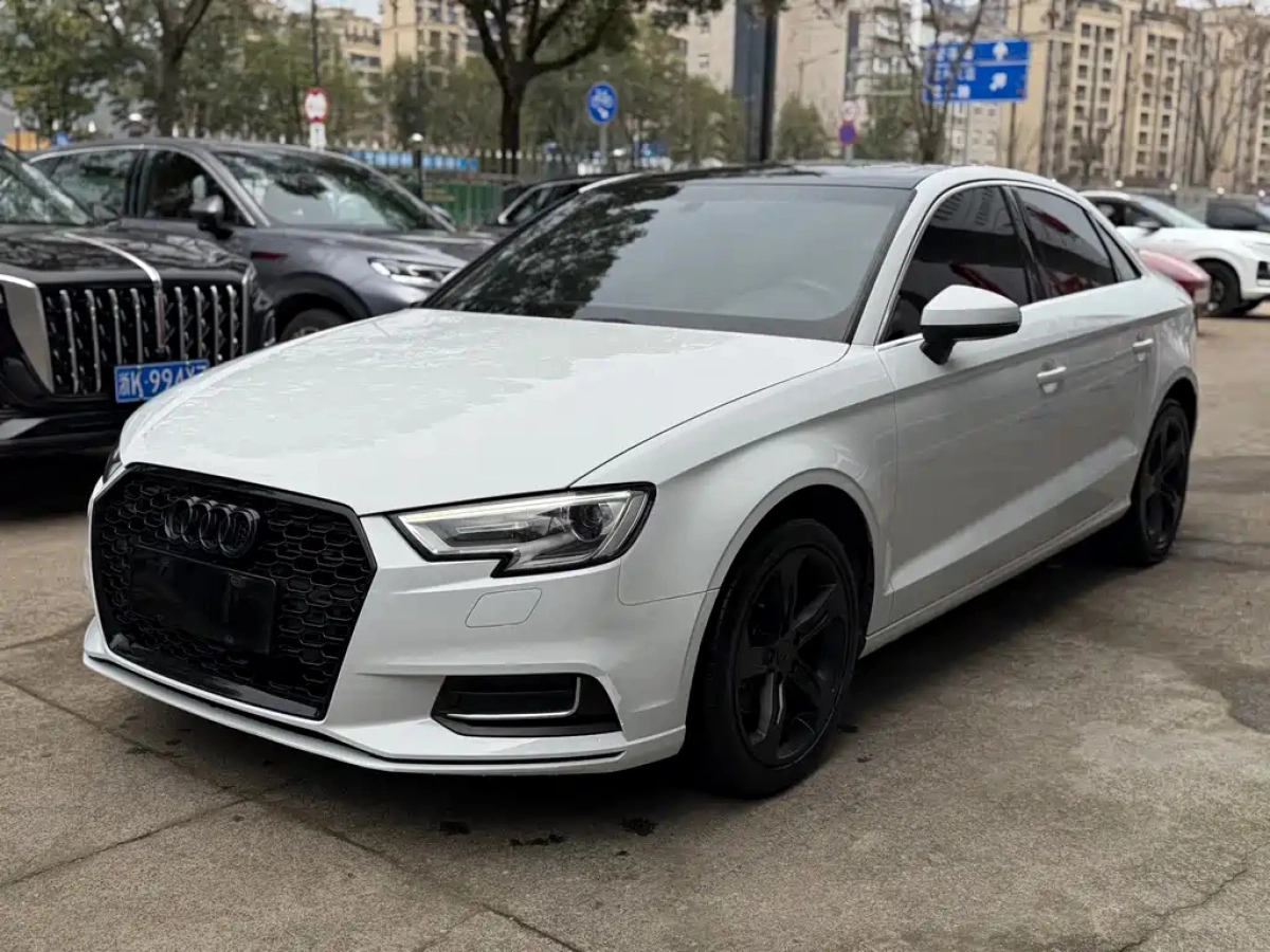 AUDI A3  2021