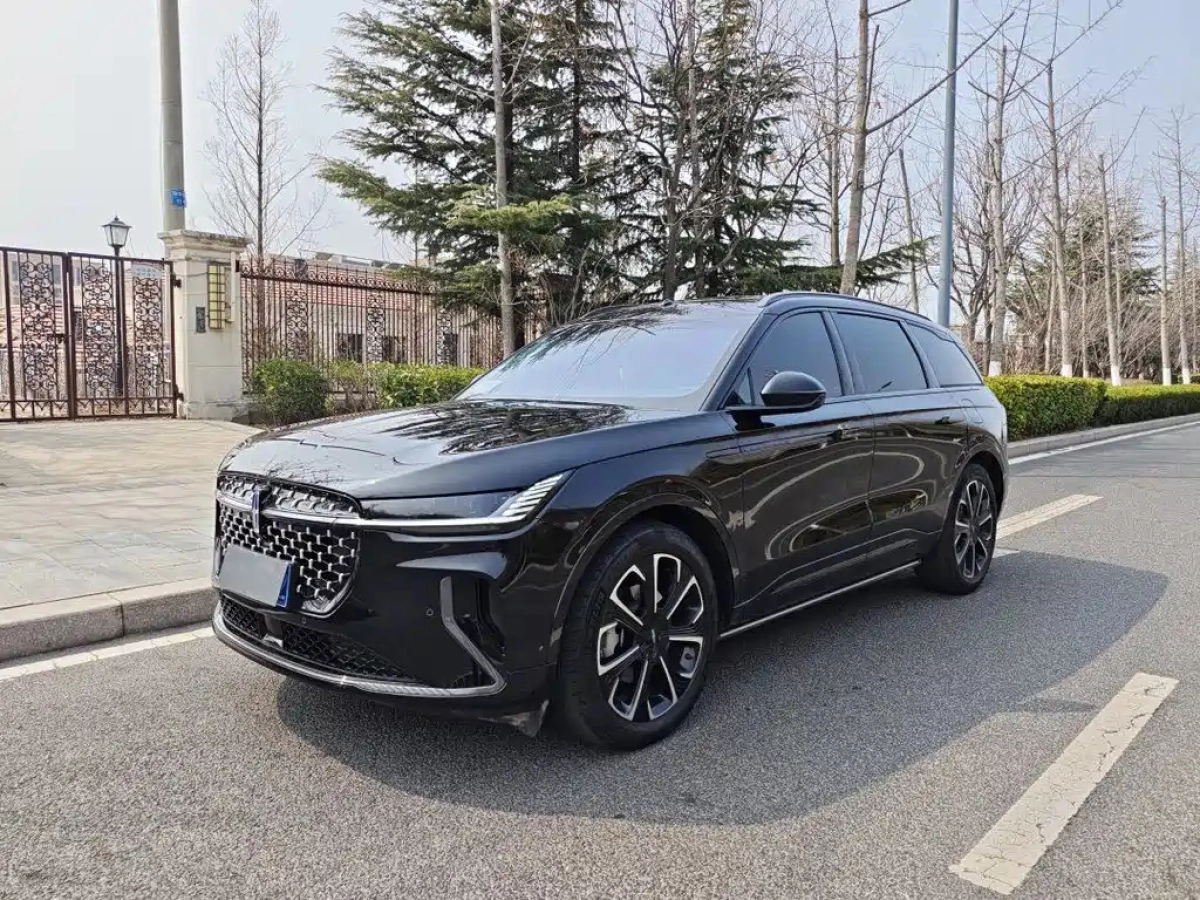 LINCOLN NAUTILUS  2024