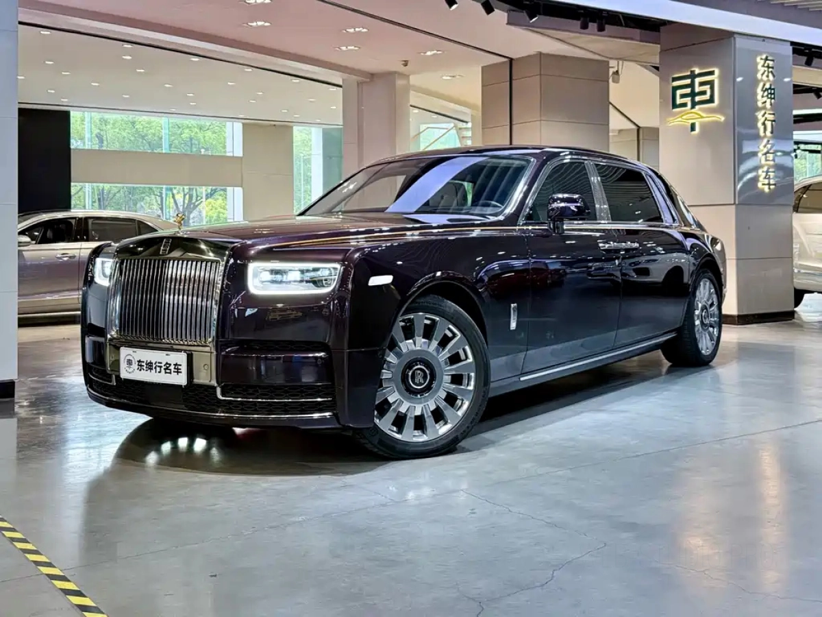 ROLLS ROYCE PHANTOM  2019