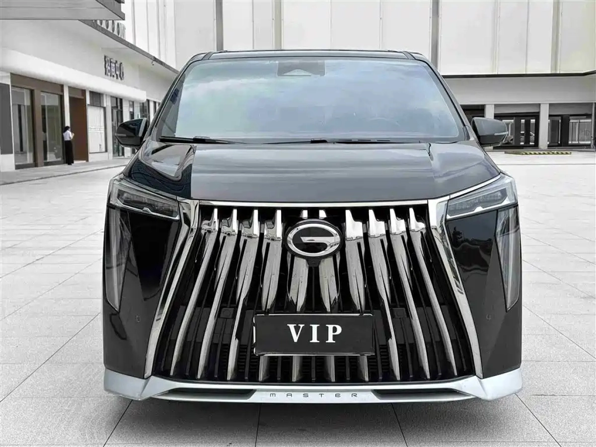 GAC TRUMPCHI TRUMPCHI M8