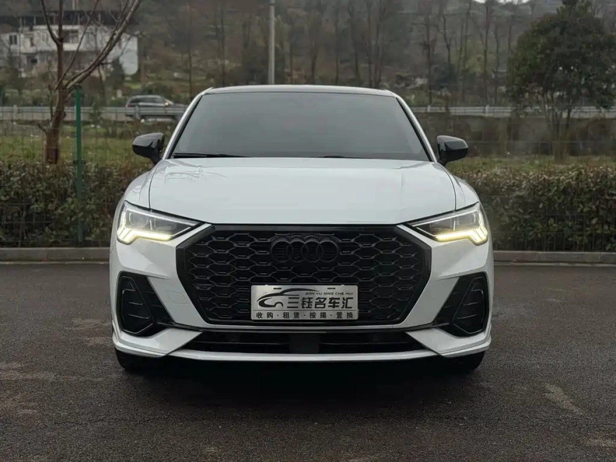 AUDI Q3 SPORTBACK