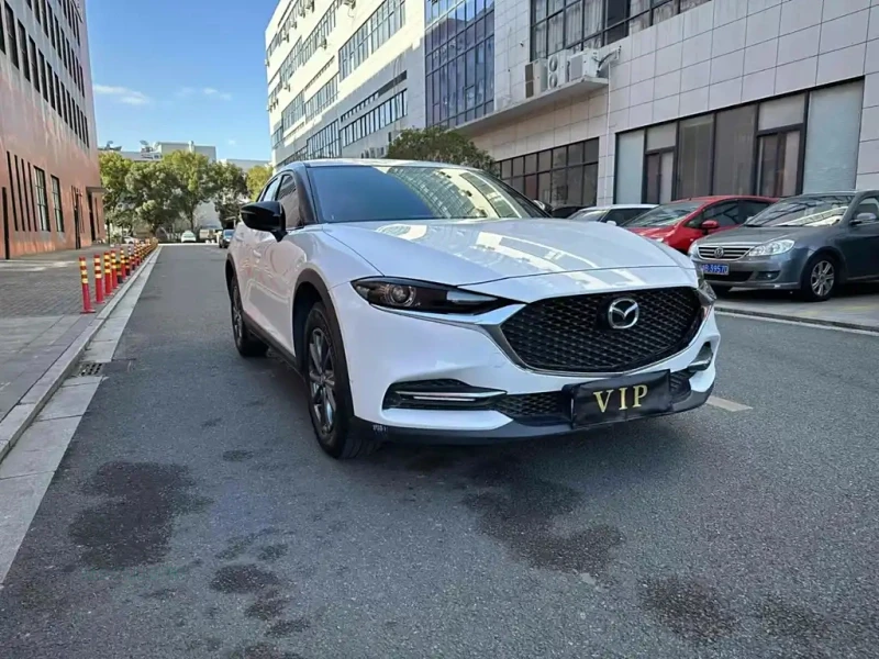 MAZDA CX-4