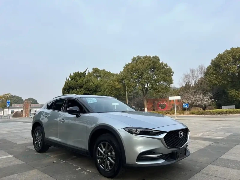 MAZDA CX-4