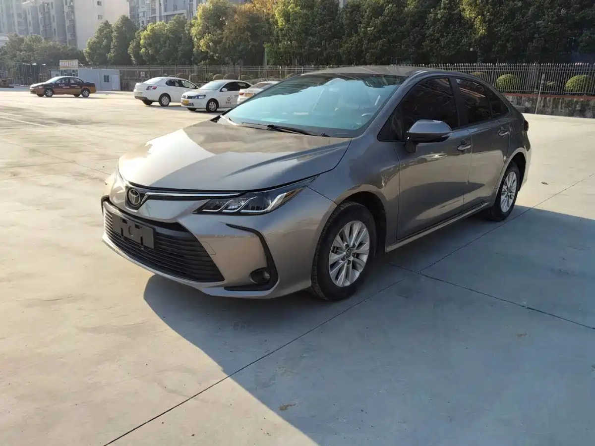 TOYOTA COROLLA  2021