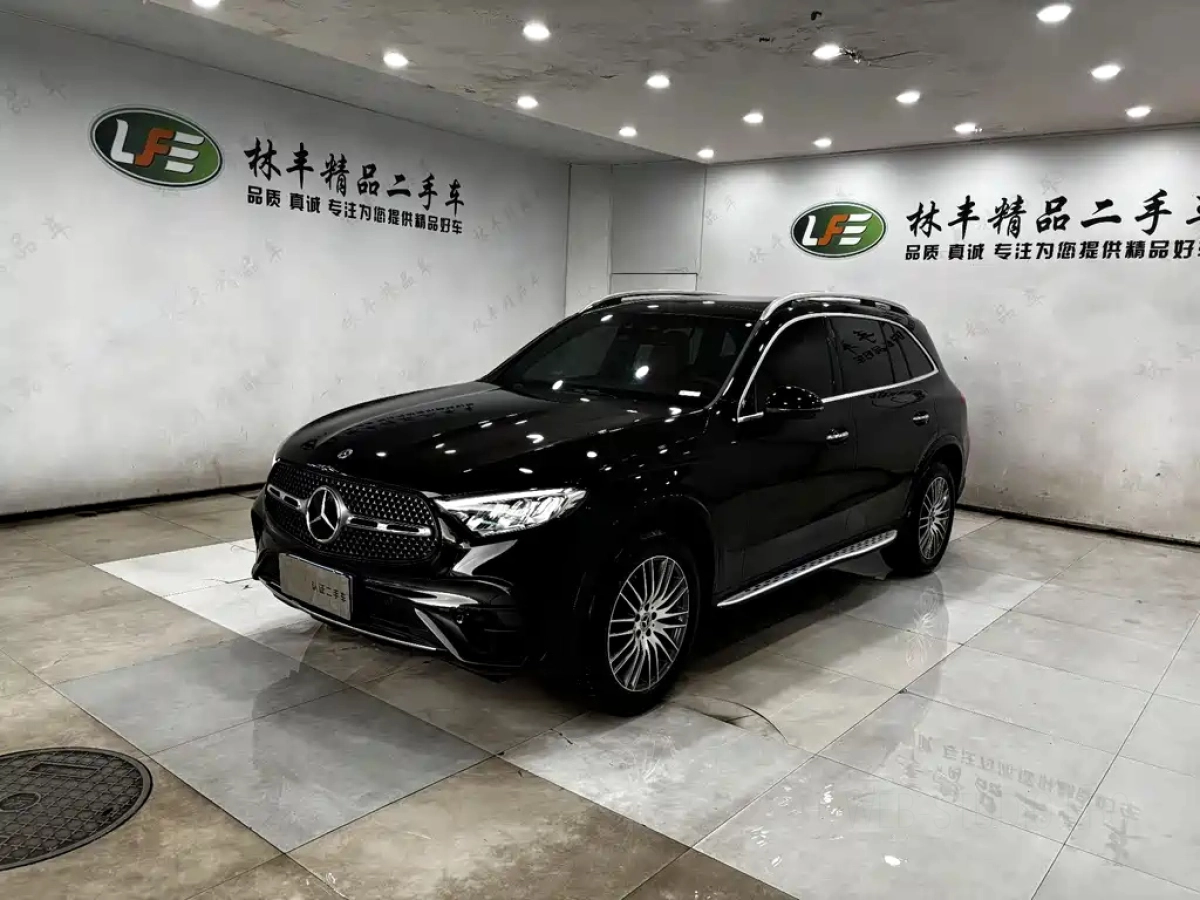 MERCEDES-BENZ GLC  2026