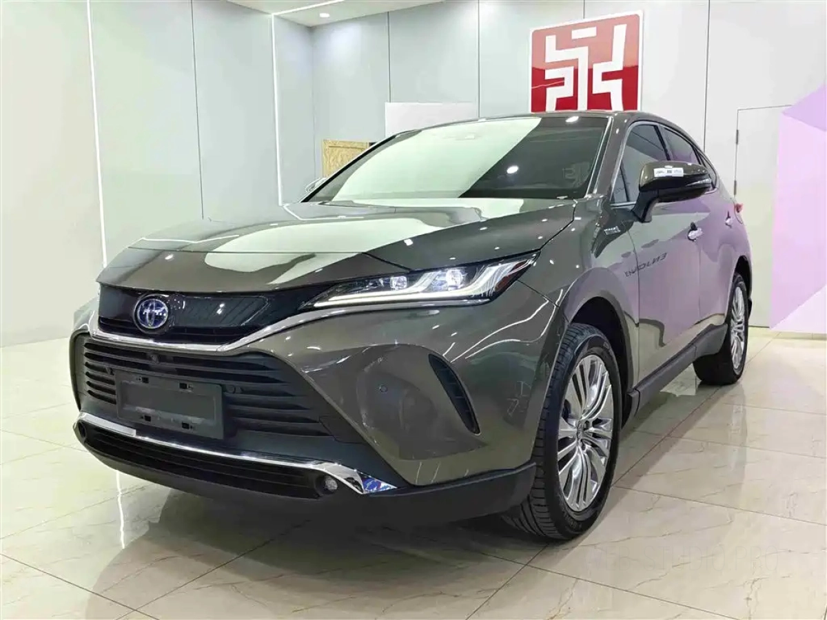 TOYOTA HARRIER  2021