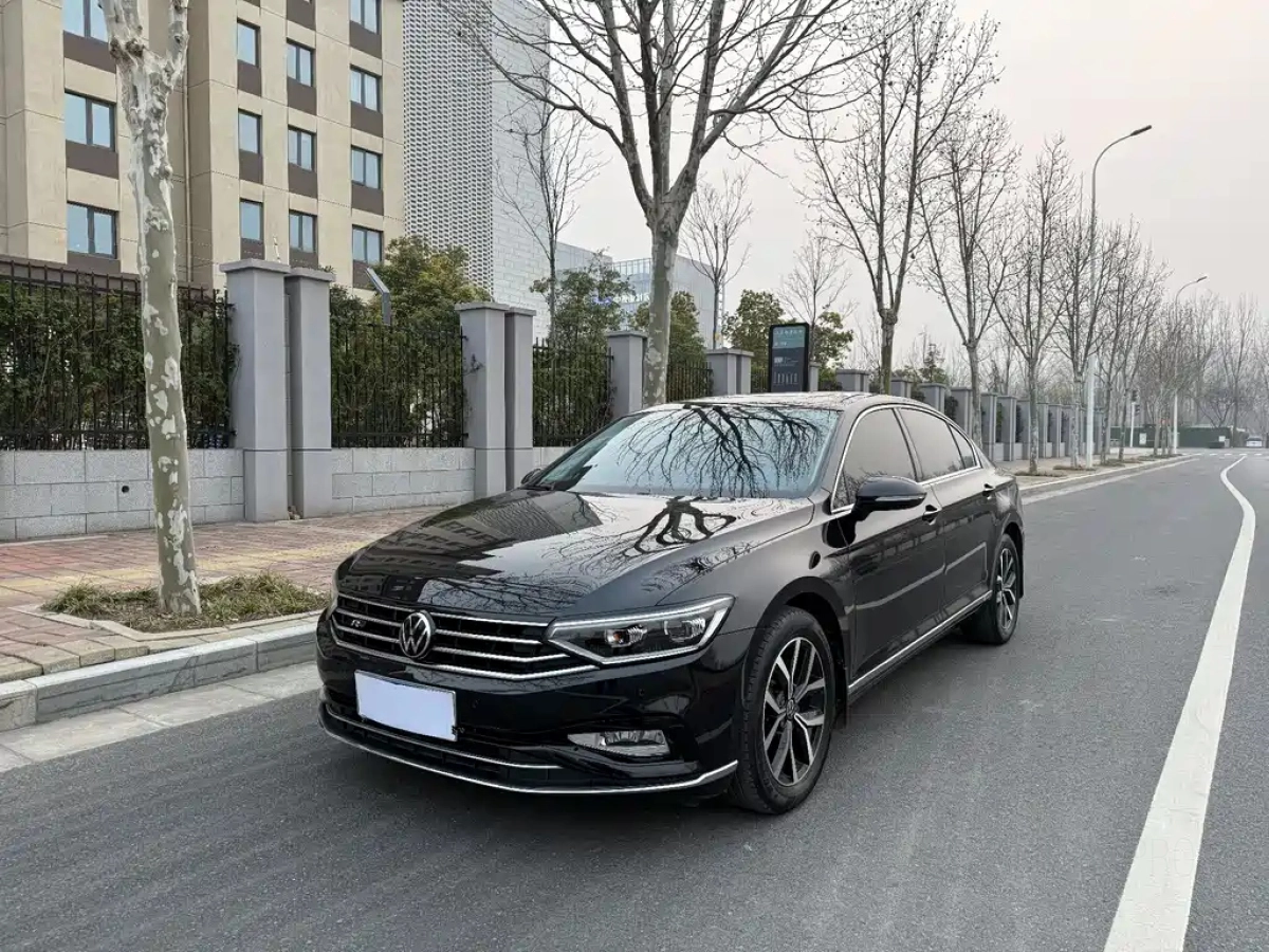 VOLKSWAGEN MAGOTAN  2021