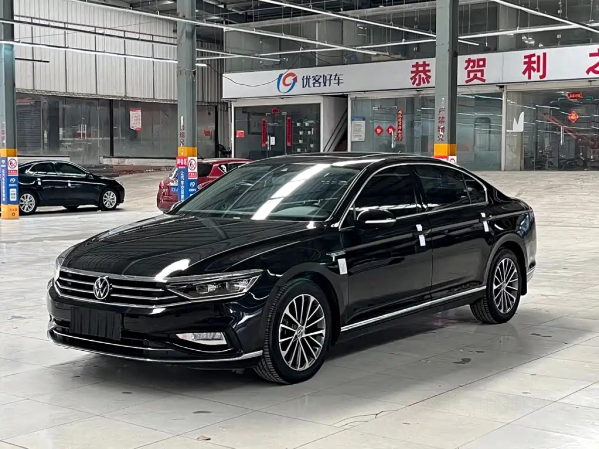 VOLKSWAGEN MAGOTAN  2021