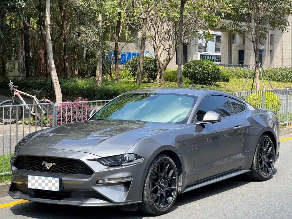 FORD MUSTANG  2023