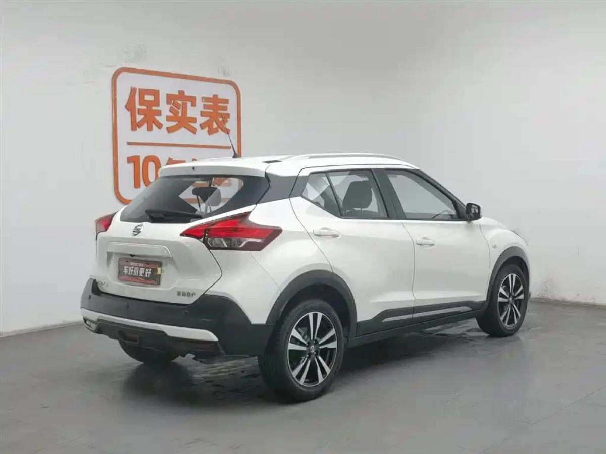 NISSAN KICKS