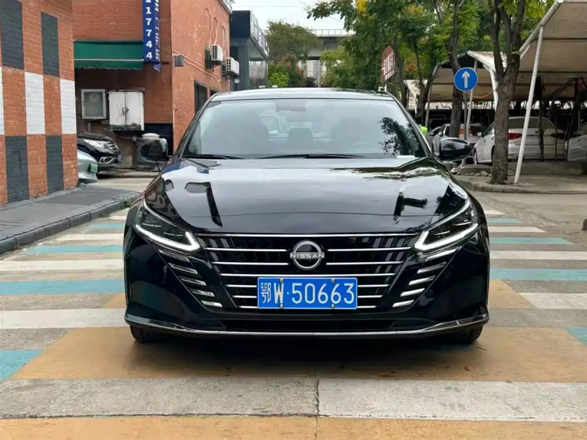 NISSAN TEANA