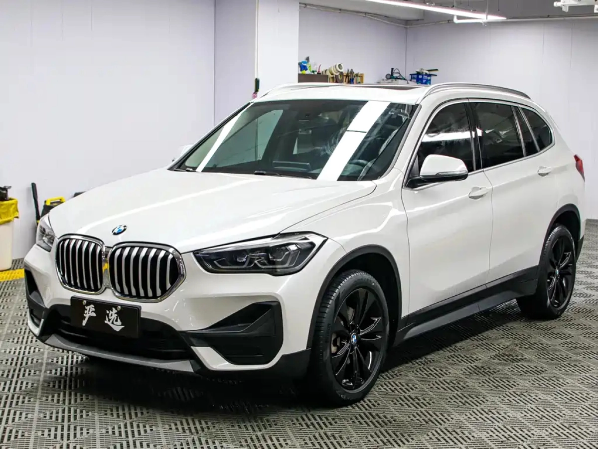 BMW X1  2022
