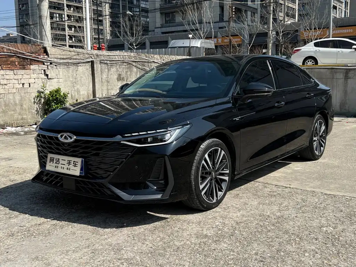 CHERY ARRIZO 8  2025