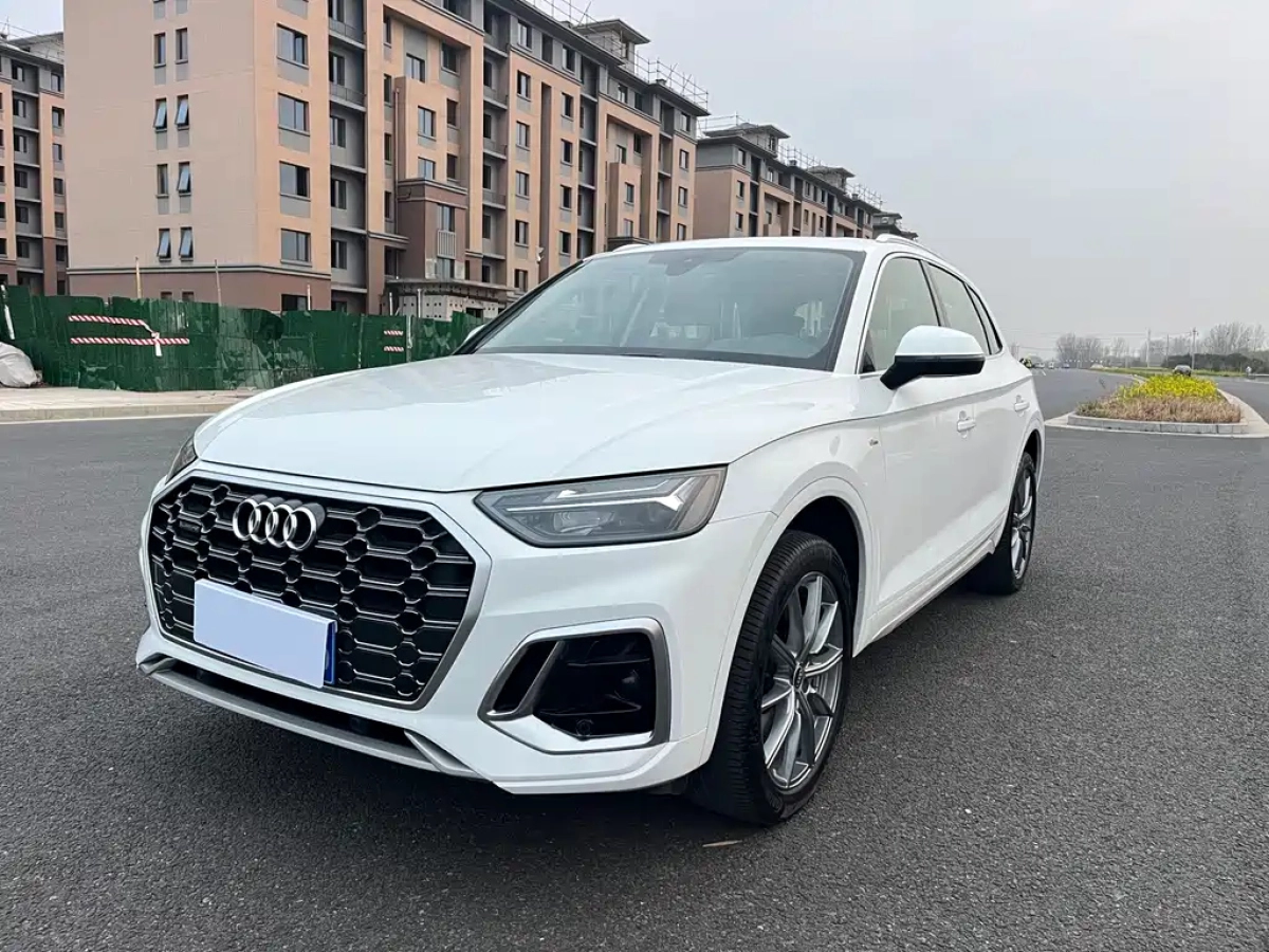 AUDI Q5L  2023