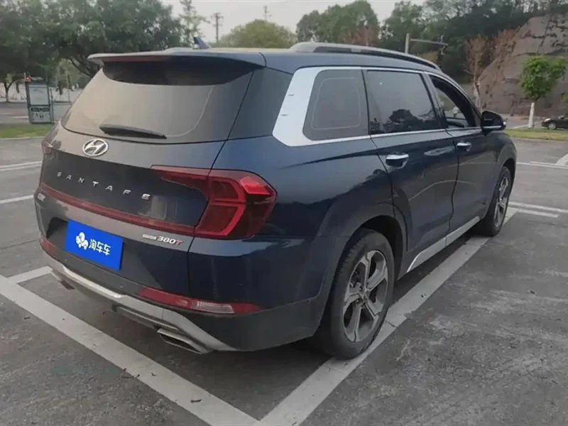 HYUNDAI SANTAFE