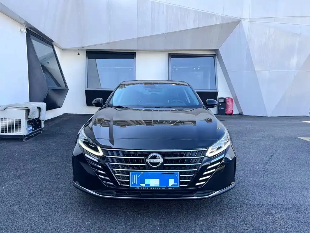 NISSAN TEANA