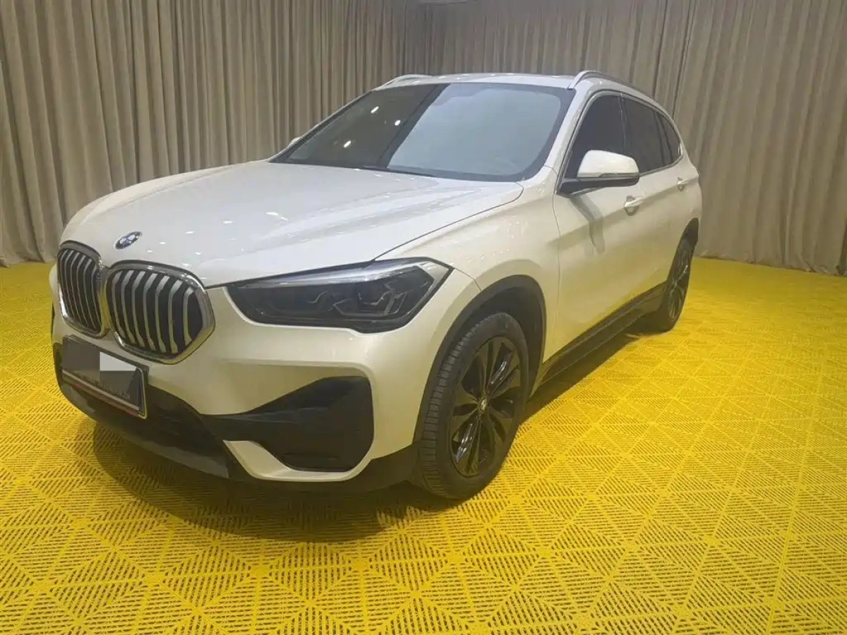 BMW X1  2022