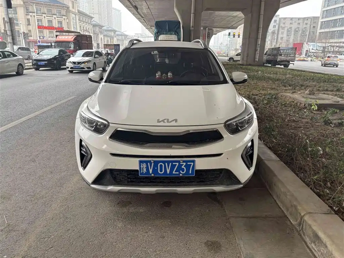 KIA KX1