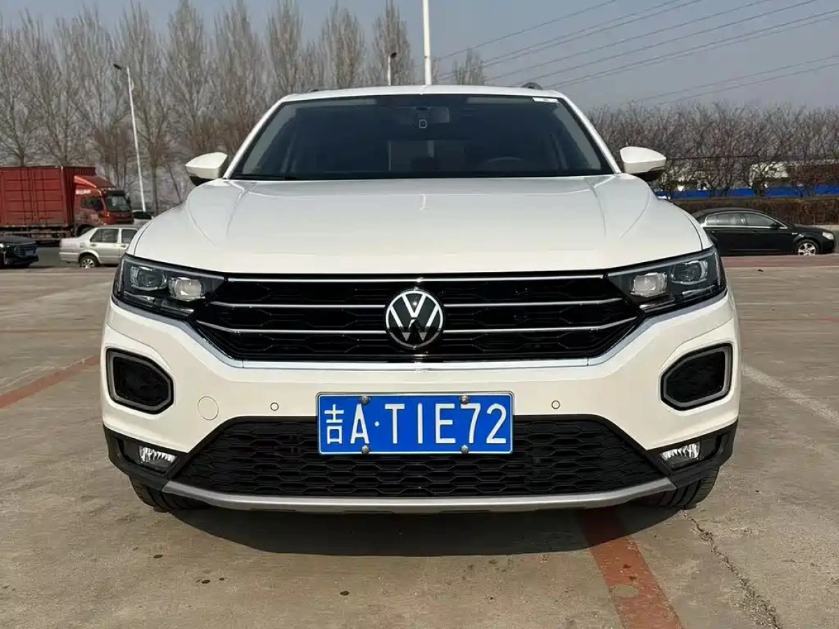 VOLKSWAGEN T-ROC