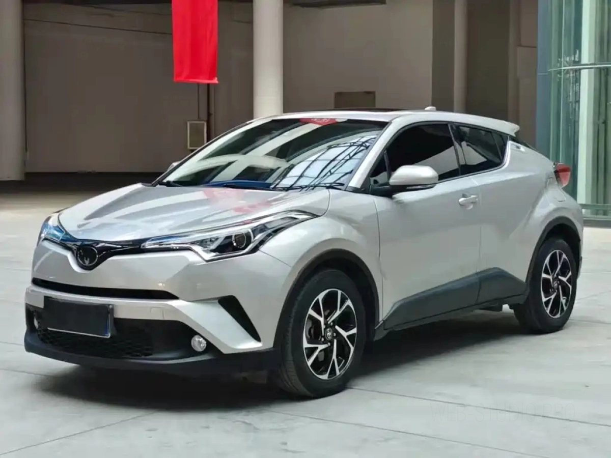 TOYOTA C-HR  2021