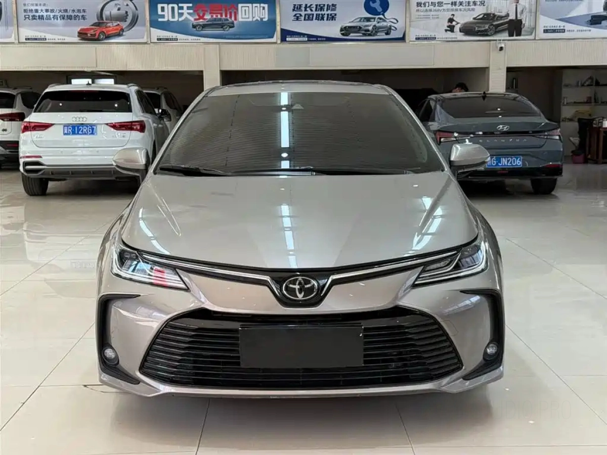 TOYOTA COROLLA