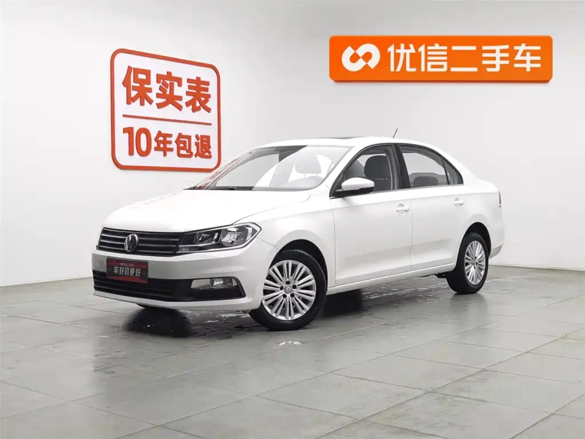 VOLKSWAGEN SANTANA  2022