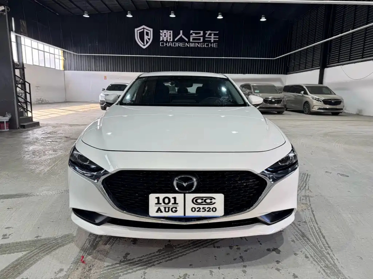 MAZDA 3 AXELA