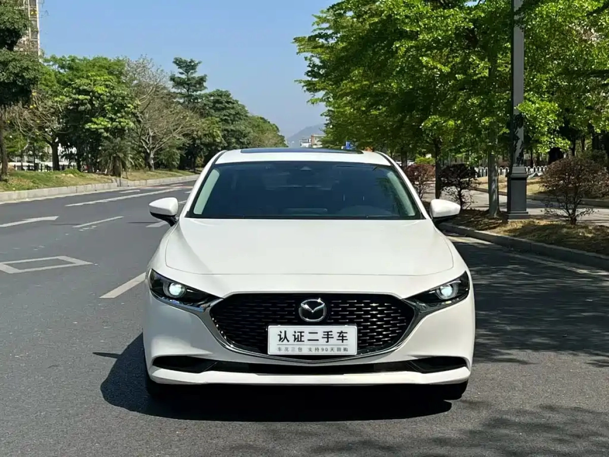 MAZDA 3 AXELA