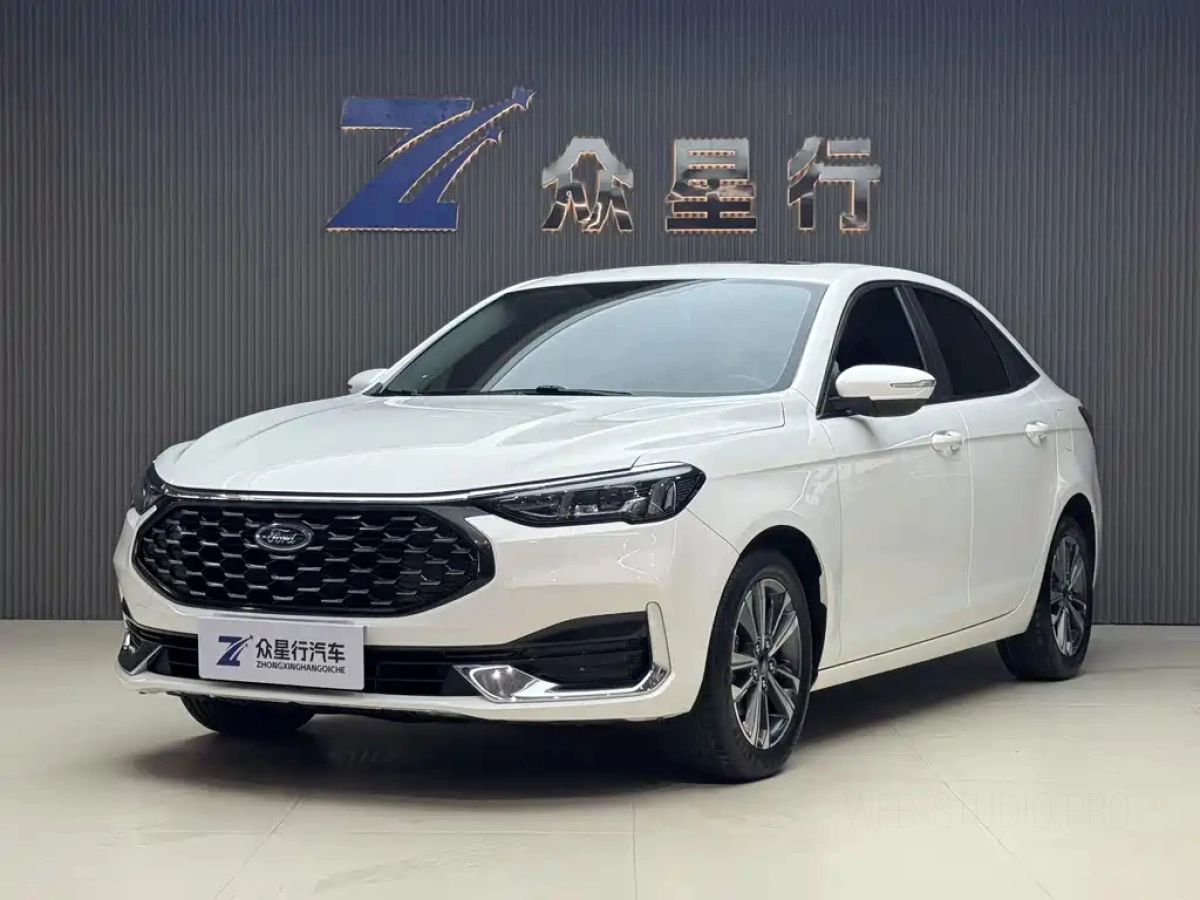 FORD FOCUS CLASSIC  2022