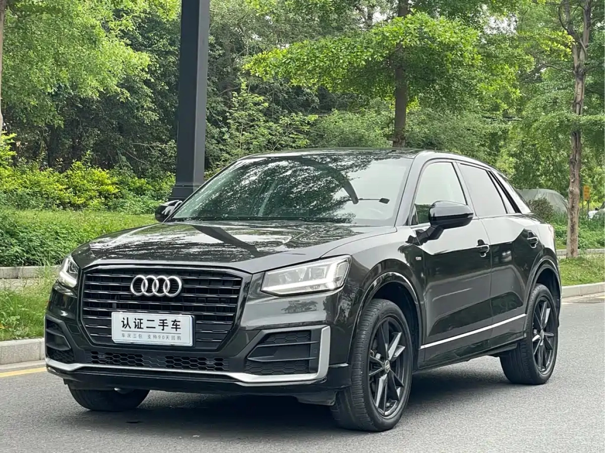 AUDI Q2L  2021