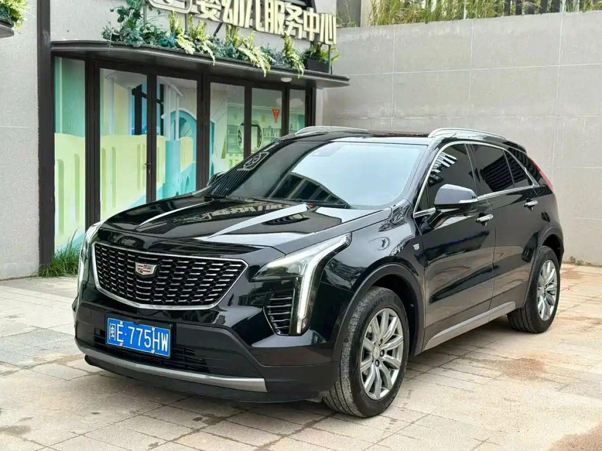 CADILLAC XT4  2023
