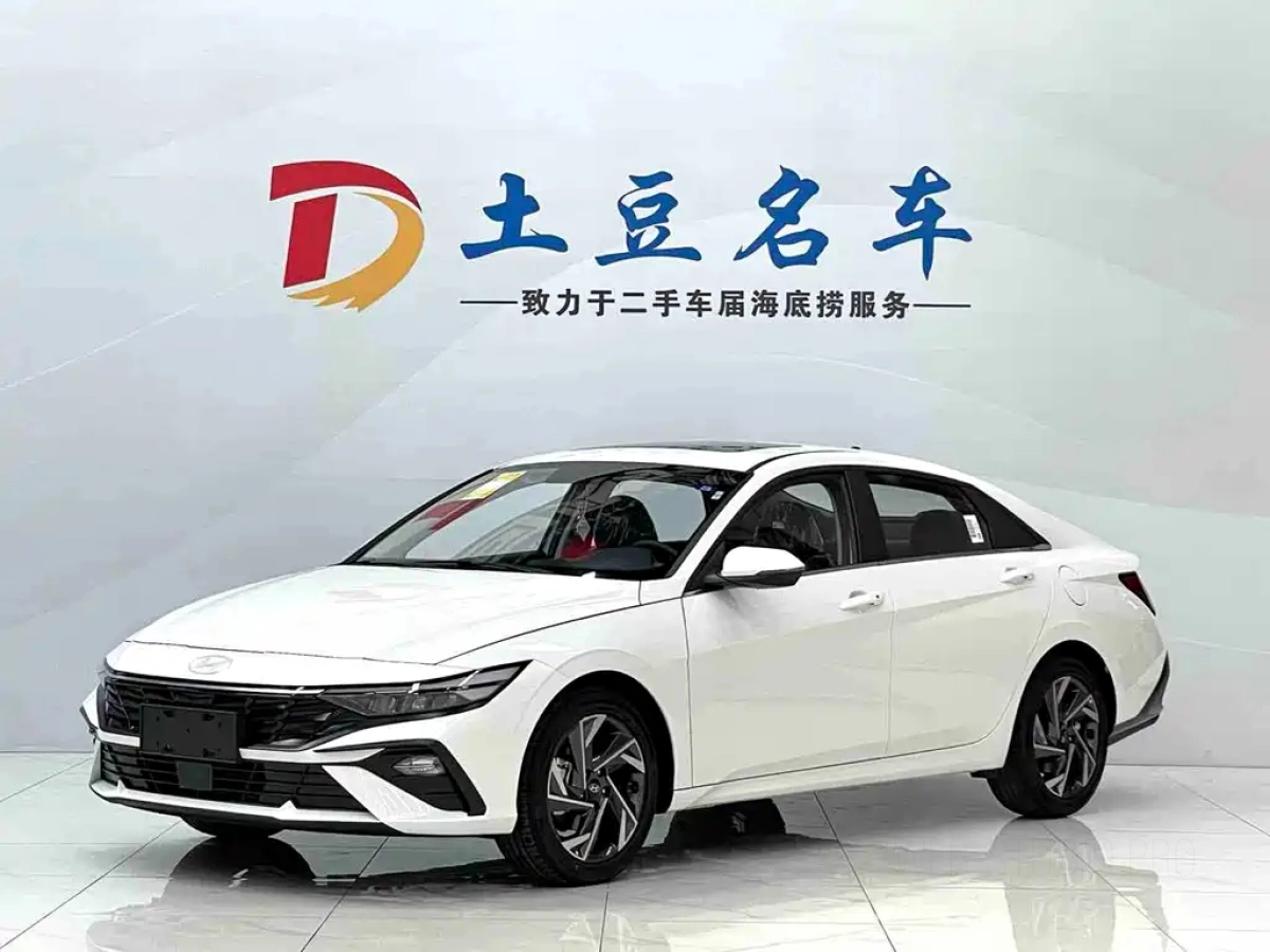 HYUNDAI ELANTRA  2026