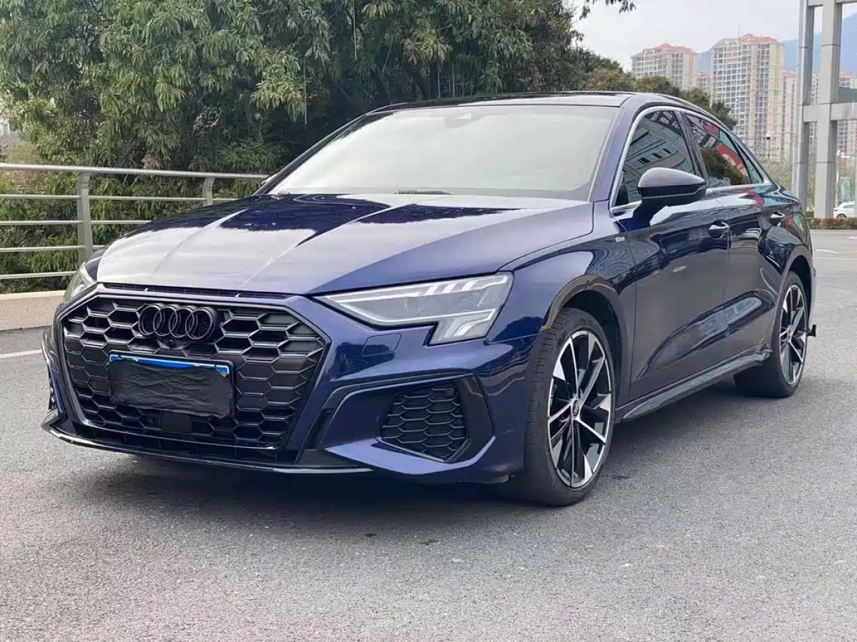 AUDI A3  2022