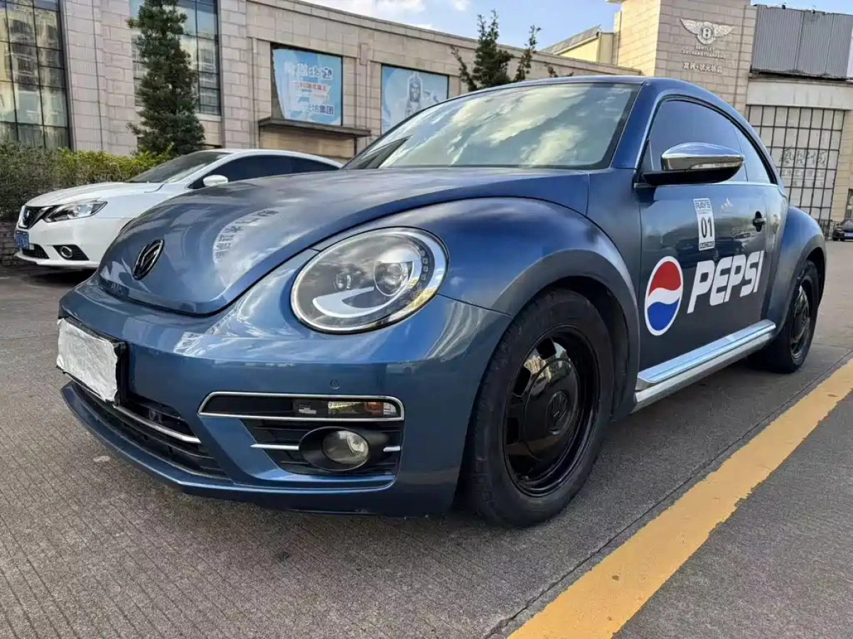 VOLKSWAGEN BEETLE  2019