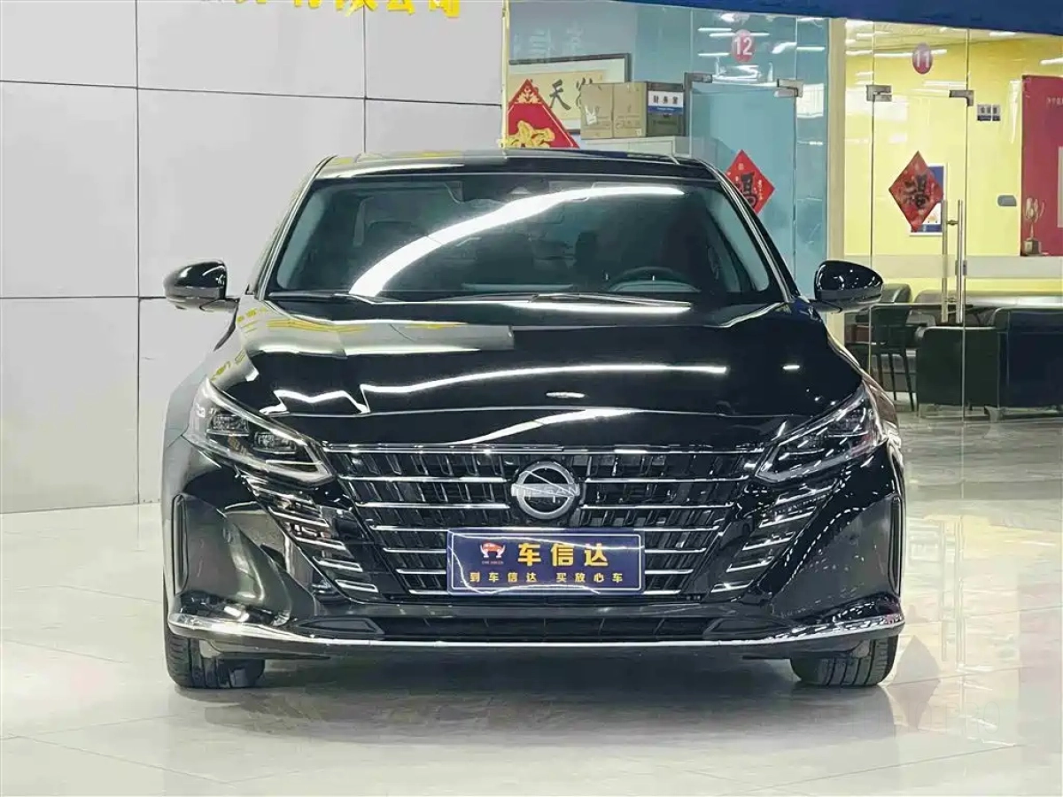 NISSAN TEANA