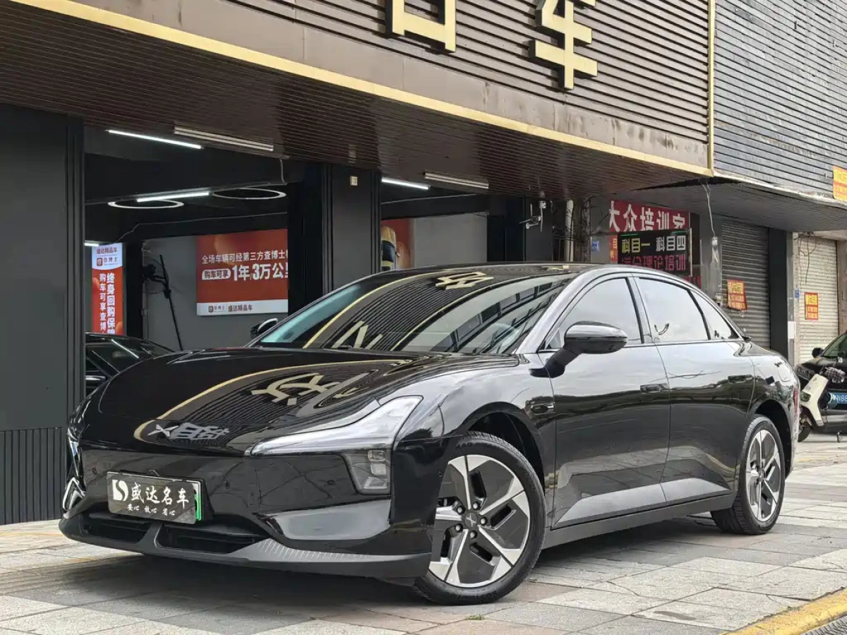 XPENG MONA M03  2025