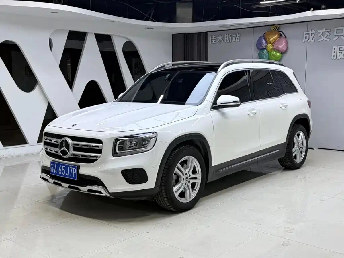 MERCEDES-BENZ GLB  2021