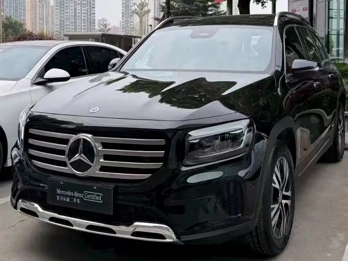 MERCEDES-BENZ GLB  2025
