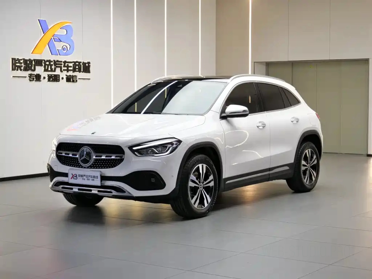 MERCEDES-BENZ GLA  2022