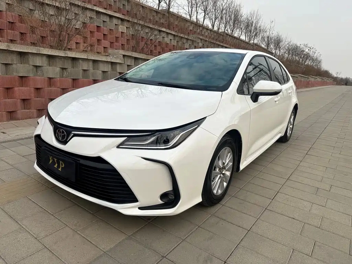 TOYOTA COROLLA  2023