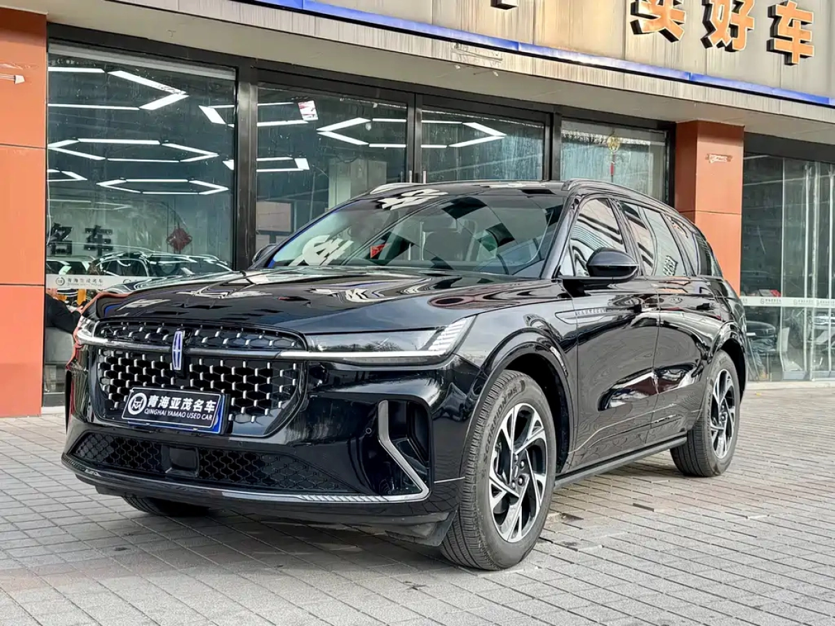 LINCOLN NAUTILUS  2025