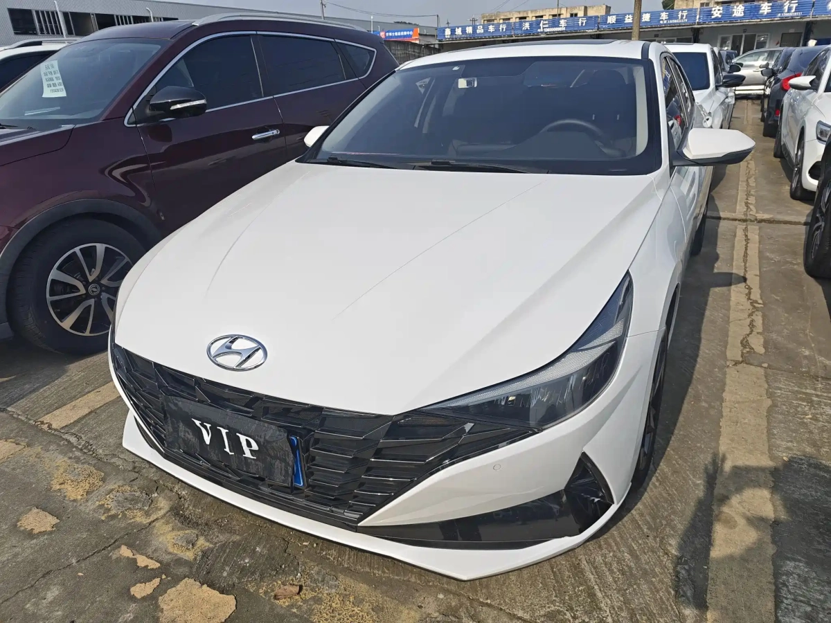 HYUNDAI ELANTRA  2021