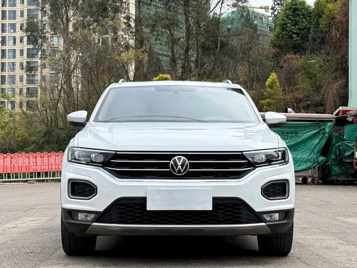 VOLKSWAGEN T-ROC