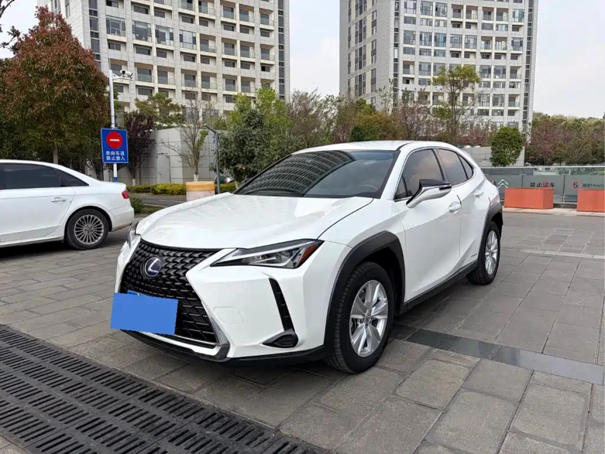 LEXUS UX  2022