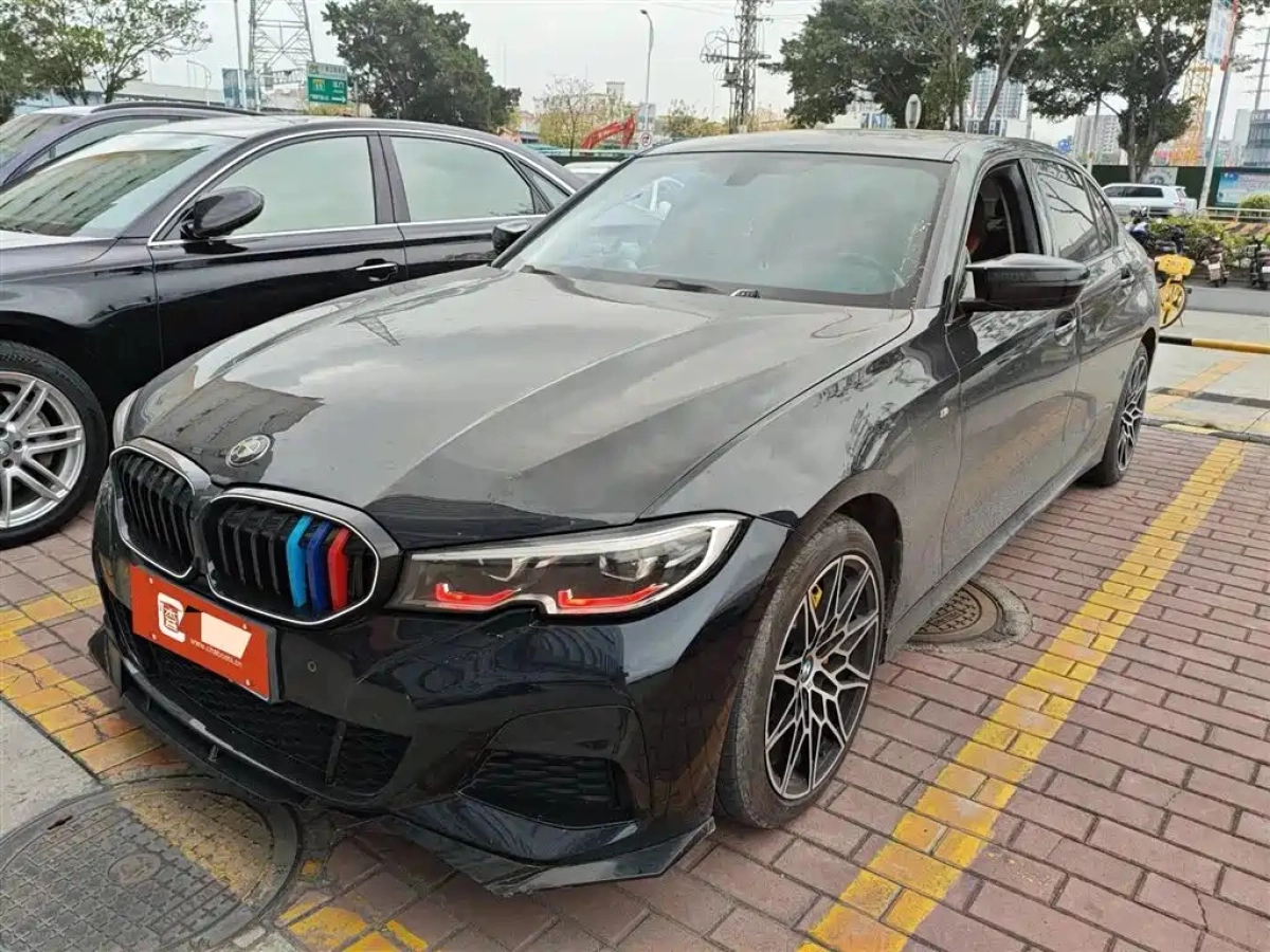 BMW 3 SERIES