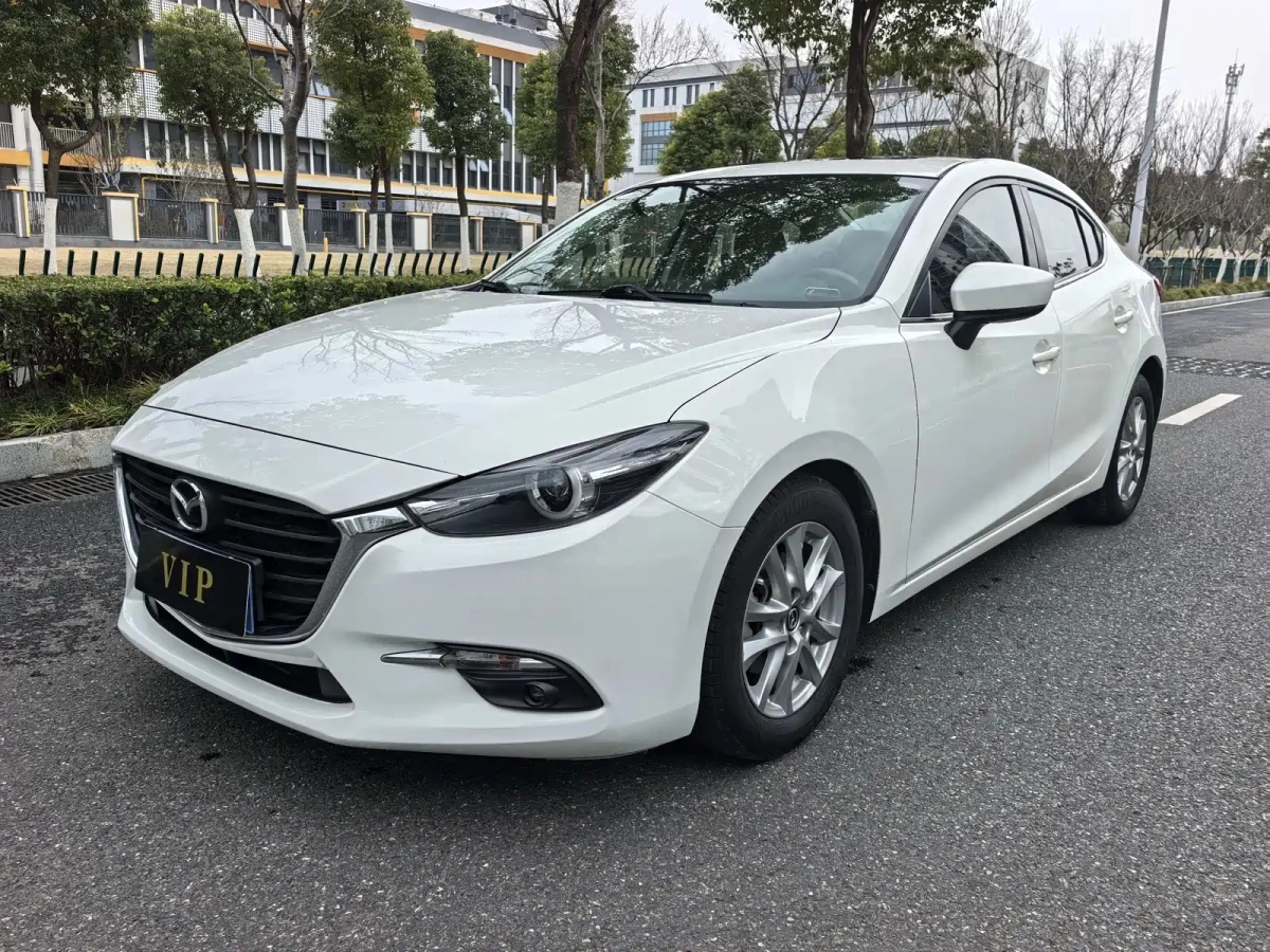 MAZDA 3 AXELA