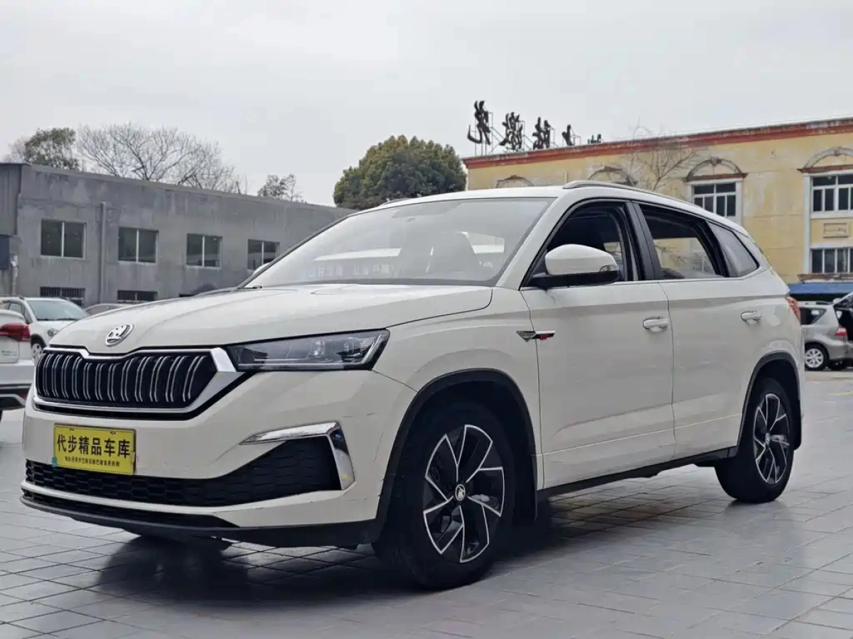 SKODA KAMIQ  2021