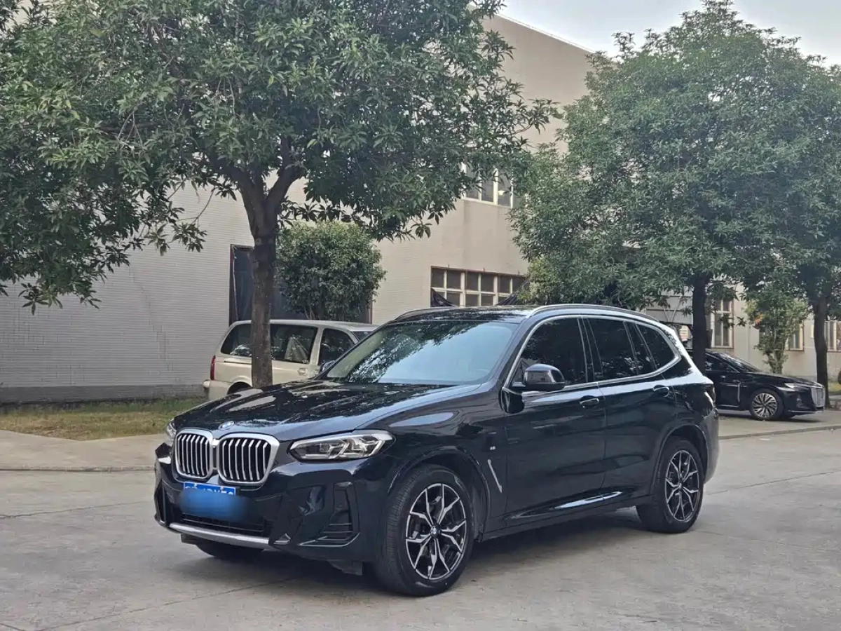 BMW X3  2022