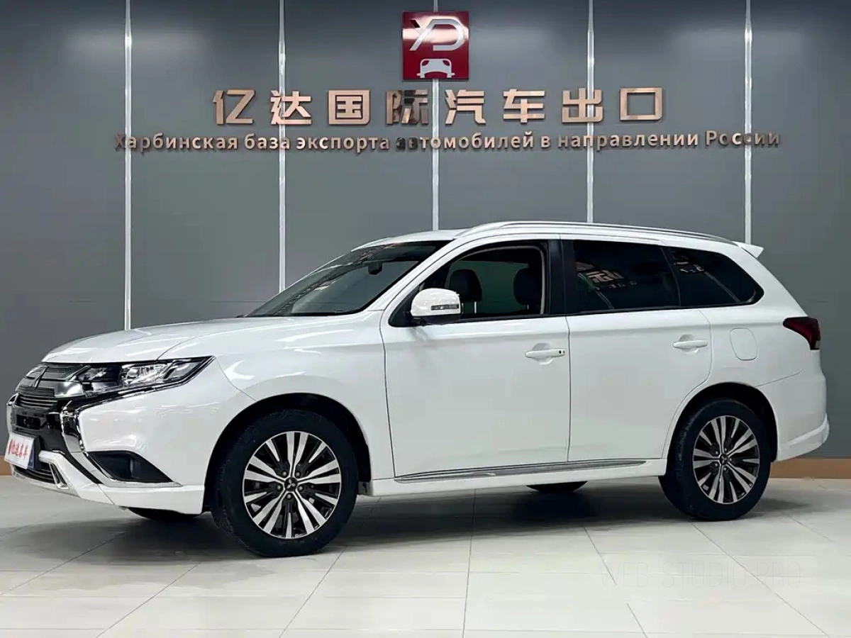 MITSUBISHI OUTLANDER  2021